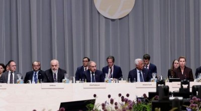 Paşinyan Kopenhagendə Azərbaycanla sülh münasibətlərindən DANIŞDI