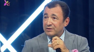 Elxan Şirinov bu yolla formada qalır