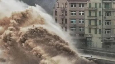 Çində "Matmo" tayfunu: Evlər su altında qaldı - VİDEO