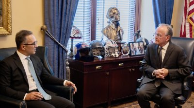 Dövlət Komitəsinin sədri ABŞ-da Yuta Senatının prezidenti ilə görüşdü – FOTO