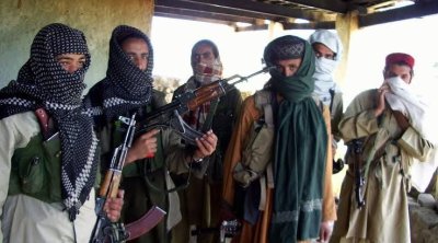 Pakistan “Taliban” obyektlərinə HÜCUM EDİR - VİDEO