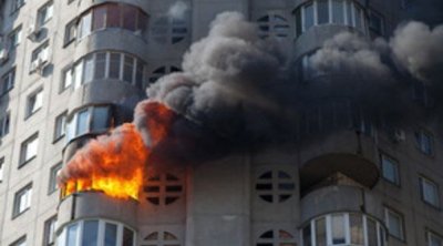 Hövsanda yaşayış binasında YANĞIN