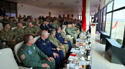 Azərbaycan ilə Türkiyə arasında hərbi əməkdaşlıq məsələləri müzakirə edildi - FOTO