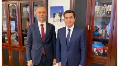 Hikmət Hacıyev Litva səfiri ilə GÖRÜŞDÜ