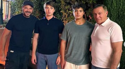 Emin atası ilə özünü təbrik etdi - FOTO