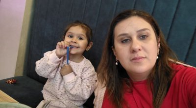 Bizim.Media-nın əməkdaşı Qaxda qəzaya düşdü - 3 yaşlı uşağı..