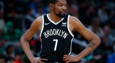 NBA tarixinin ən çox qazanan oyunçusu oldu