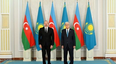 İlham Əliyev Qazaxıstan Prezidentini Azərbaycana səfərə dəvət etdi