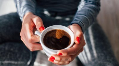 Su, yaşıl çay və kefiri unudun - Ən sağlam içki BU İMİŞ