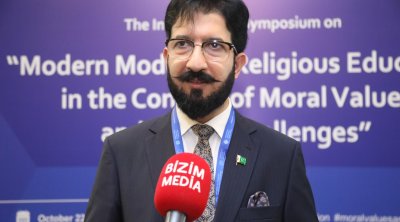 Sultan Əhməd Əli: “Din təhsilinin məqsədi əxlaqi dəyərlərin aşılanması olmalıdır”