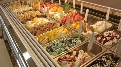 Dondurma hazırlaq üçün lazım olan yarım ton yarımfabrikat MƏHV EDİLDİ - FOTO