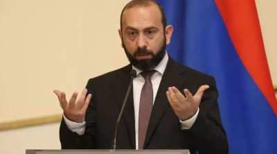 Mirzoyan Zəngəzur dəhlizi ilə bağlı azərbaycanlı jurnalistin sualını CAVABLANDIRDI