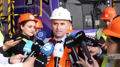 Bakı metrosunda daha 15 yeni vaqon xəttə buraxıldı – FOTO