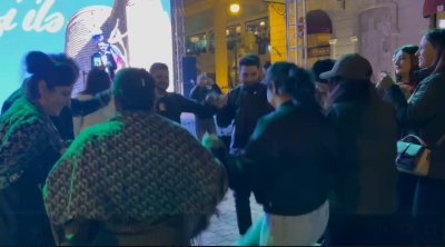 İçərişəhərdəki turistlər Zəfər Gününü belə QEYD ETDİLƏR - VİDEO