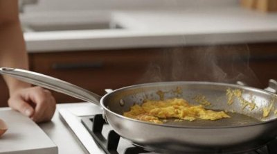 Tava niyə yapışır? - Şeflərin illərdir istifadə etdiyi sadə üsul açıqlandı