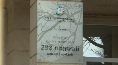 Bakıdakı 298 nömrəli məktəbdə şagirdlərdən pul yığıldığı iddia olunur - VİDEO