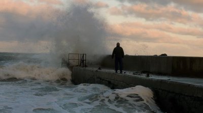 Britaniyada fövqəladə vəziyyət ELAN EDİLDİ - FOTO