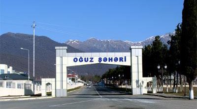 Oğuzda DƏHŞƏT: 15 yaşlı oğlan anasını öldürdü