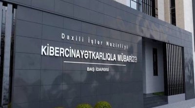 Sosial şəbəkələrdə yüzlərlə şəxsi aldaraq pul alan 4 nəfər tutuldu – VİDEO