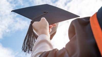 Macarıstanda tələbə olmaq istəyənlərin NƏZƏRİNƏ: Qəbul başladı