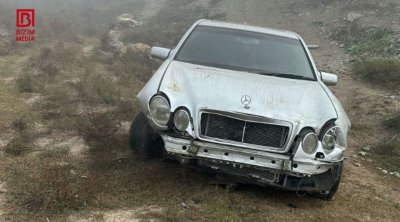 Kürdəmirdə avtomobil qoyun sürüsünə çırpıldı – FOTO