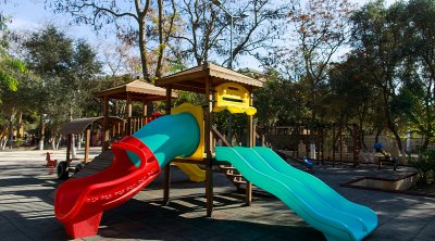 Bakıda yeniyetmə parkda dünyasını dəyişdi