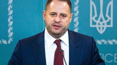 Zelenski Yermakı vəzifəsindən AZAD ETMƏYƏCƏK