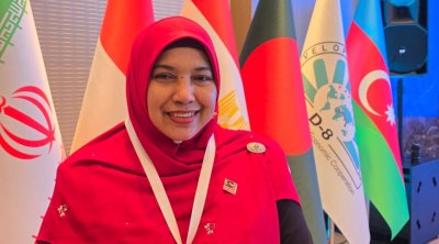 Nur-ul Afida Kamaludin: “Bakıda D-8 Media Mərkəzinin təsis olunması mühüm əhəmiyyət daşıyır” – FOTO