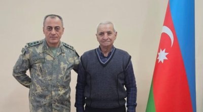 Hikmət Mirzəyev əfsanəvi kəşfiyyatçının atası ilə görüşdü - FOTO