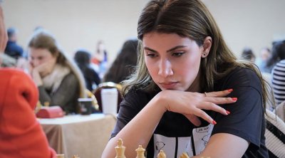 Qadın şahmatçılarımızdan tarixi nəticə! - FOTO