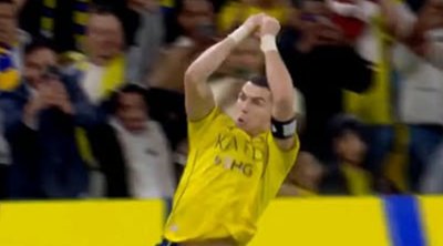 Ronaldodan akrobatik tullanış: Fantastik qol – VİDEO