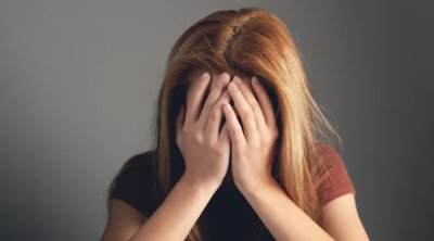 Keçmiş arvadını evdə başqa kişi ilə tutdu