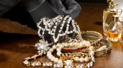 Bakıda 13 min manatlıq OĞURLUQ