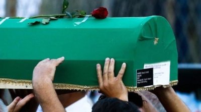 65 yaşlı qadın dəfninə bir neçə dəqiqə qalmış “DİRİLDİ” - VİDEO