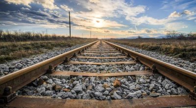 Sumqayıt-Yalama dəmiryol xəttinin yenidənqurma işləri nə vaxt tamamlanacaq?