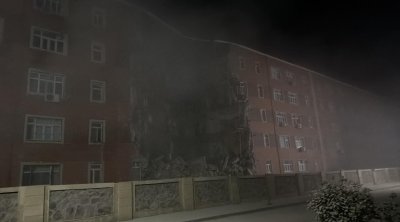 Goranboyda qəzalı binanın bloku ÇÖKDÜ - FOTO/VİDEO