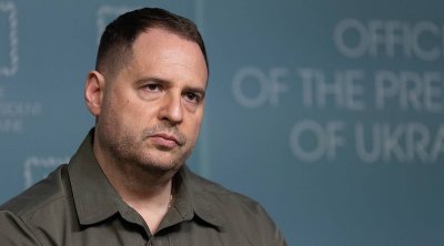 Ukraynada korrupsiya QALMAQALI: Zelenskinin Ofis rəhbərinin evində axtarış aparılır – FOTO