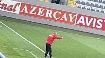 Baş məşqçi Həşimovdur, komandanı oyuna çıxaran isə Məmmədov