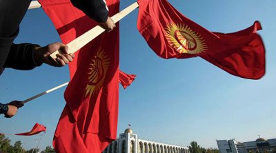 Qırğızıstanda növbədənkənar parlament seçkiləri KEÇİRİLİR