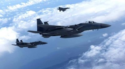 Trampın iqamətgahı üzərinə qırıcı qaldırıldı - FOTO