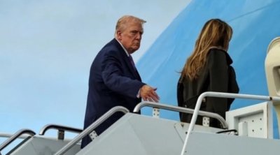 Tramp təyyarədə jurnalistlərlə zarafatlaşdı: “İdrak testini keçə bilməzsiniz” – VİDEO