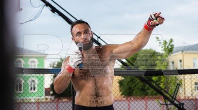 Rusiyada erməni əsilli MMA döyüşçüsü SAXLANILDI – FOTO