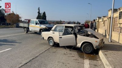 “Azərişığ”ın avtomobili qəza törətdi - Xəsarət alanlar var – FOTO/VİDEO
