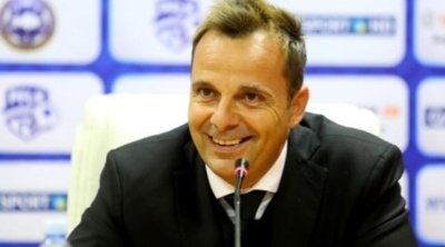 Belarus millisinin baş məşqçisi istefaya göndərildi