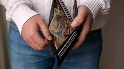 Borcdan qurtula bilməyən BÜRCLƏR: Cüzdanları heç vaxt dolmur