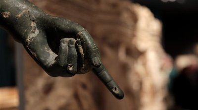 ABŞ Türkiyədən qaçaq yolu ilə çıxarılan 41 tarixi artefaktı geri qaytardı