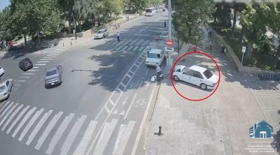 Bakıda piyadalar ölümdən son anda xilas oldular - ANBAAN VİDEO