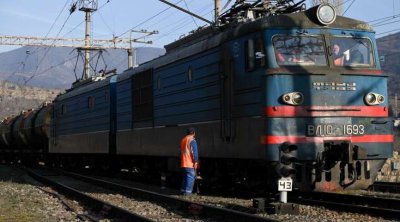 Azərbaycan yanacağını Ermənistana çatdıran ilk qatarın görüntüləri - VİDEO