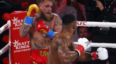 Nokauta düşən bloqer Ceyk Pol əməliyyat olundu - FOTO