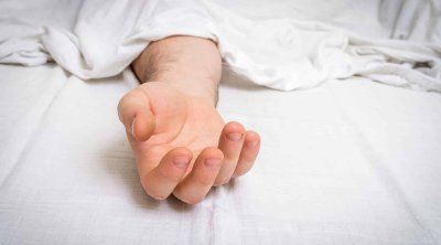 Gəncədə 61 yaşlı qadın evində ölü TAPILDI